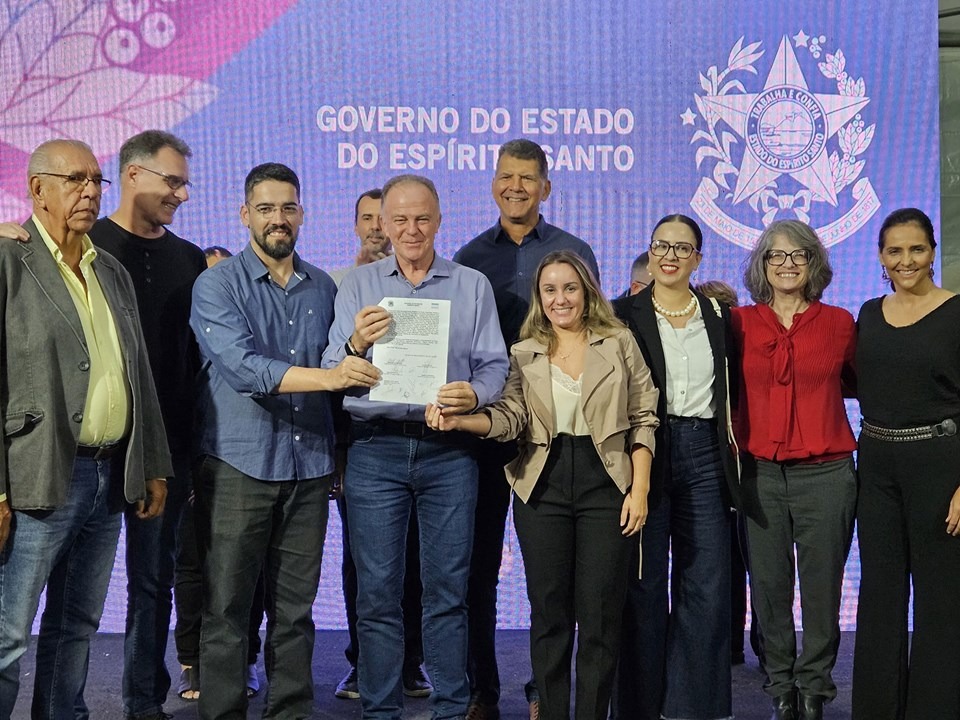 01.08.2024 - Cachoeiro de Itapemirim recebe obras de infraestrutura e restauro do Palácio Bernardino Monteiro 01|||Fotógrafo:Rodrigo Zaca/Governo-ES