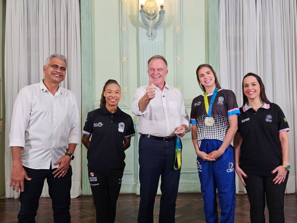 03.09.2025- Governador recebe atletas capixabas que brilharam no Mundial de Ginástica Rítmica|||Fotógrafo:Helio Filho - Governo/ES 