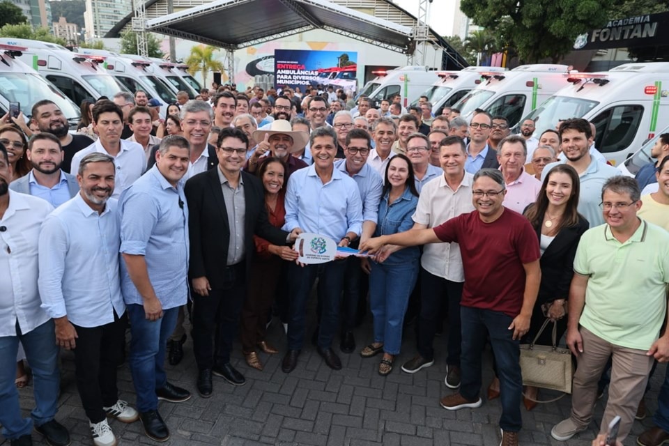 06.05.2026 - Governo do Estado entrega 21 novas ambulâncias a municípios capixabas|||Fotógrafo:Helio Filho - Governo/ES 