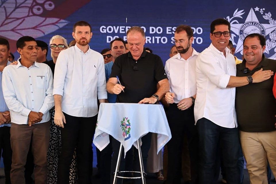 07.06.2024 - Governo autoriza obras de reurbanização da Orla de Ubu e de infraestrutura em Anchieta|||Fotógrafo:Helio Filho/Secom-ES