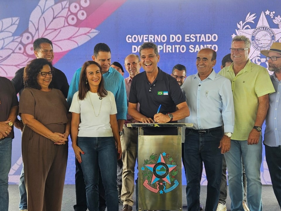 10.04.2026 - Governador inaugura pavimentação de rodovia e anuncia Contorno Rodoviário Sul de Aracruz|||Fotógrafo:Hélio Filho/Secom-ES