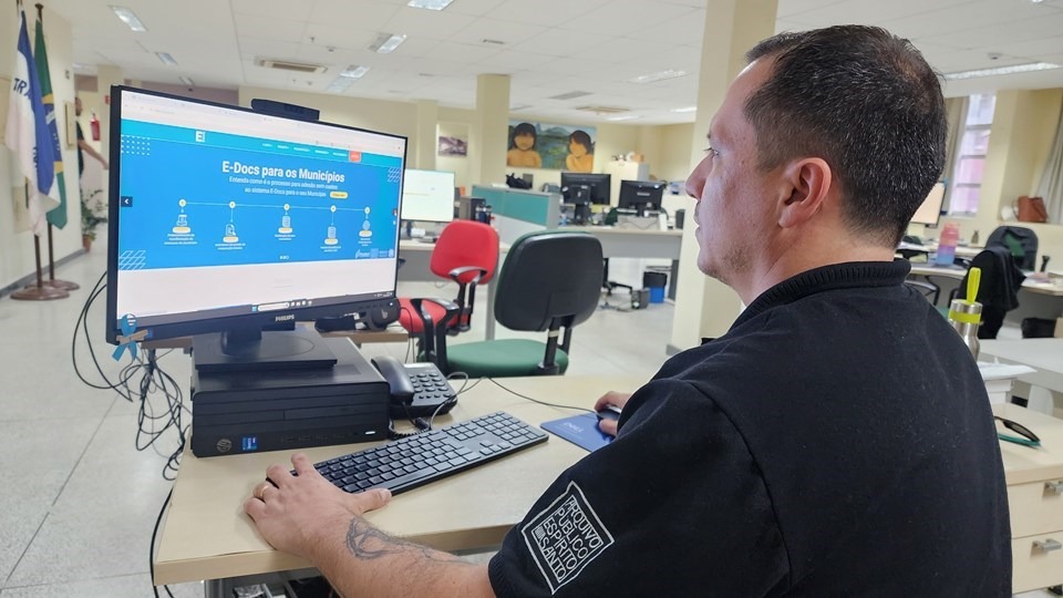11.11.2024 - Governo do Estado lança novo site do E-Docs