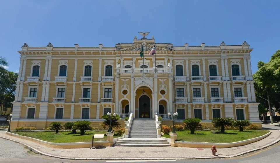 12.02.2026 - Executivo estadual terá pontos facultativos no Carnaval e na Quarta-feira de Cinzas
