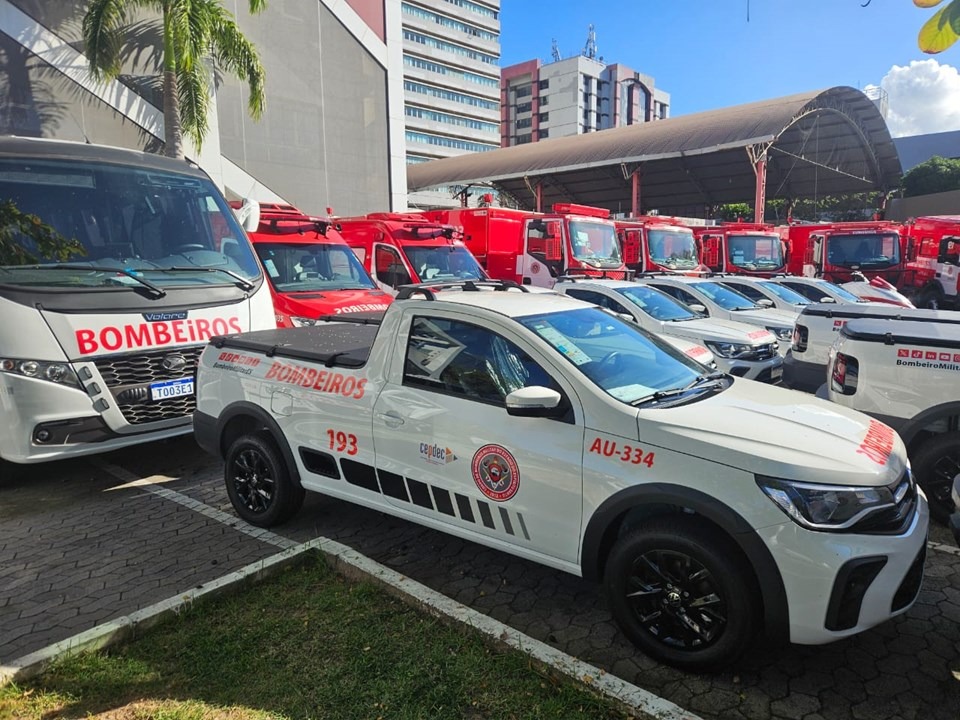 12.02.2026 - Governo do Estado entrega viaturas e equipamentos para Corpo de Bombeiros e Polícia Científica