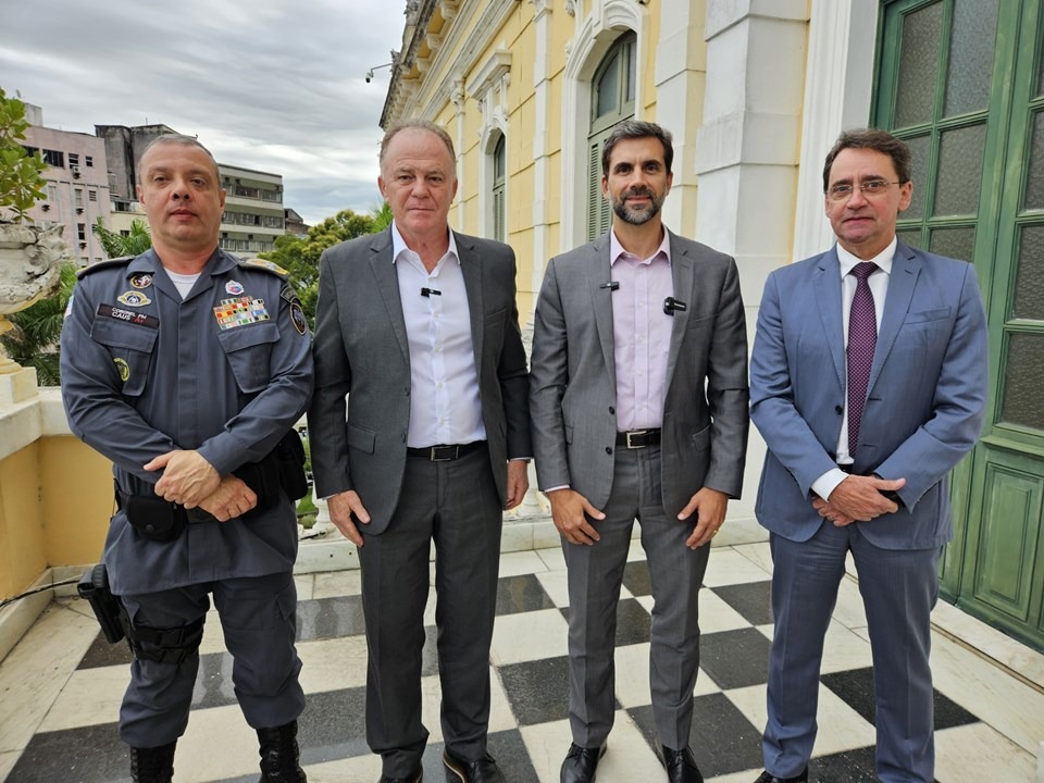 12.03.2024 - Governador -  secretários da SEP e da Sesp -  e comandante da PM |||Fotógrafo:Helio Filho/Secom-ES