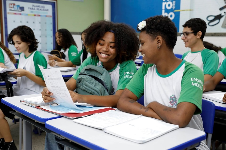14.08.2024 - Ensino Médio do Espírito Santo é destaque no Índice de Desenvolvimento da Educação Básica 01
