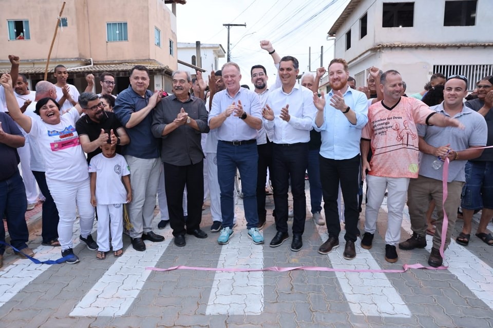 16.10.2025 - Governo do Estado inaugura obras de infraestrutura e anuncia novos investimentos em Marataízes|||Fotógrafo:Hélio Filho/Secom-ES
