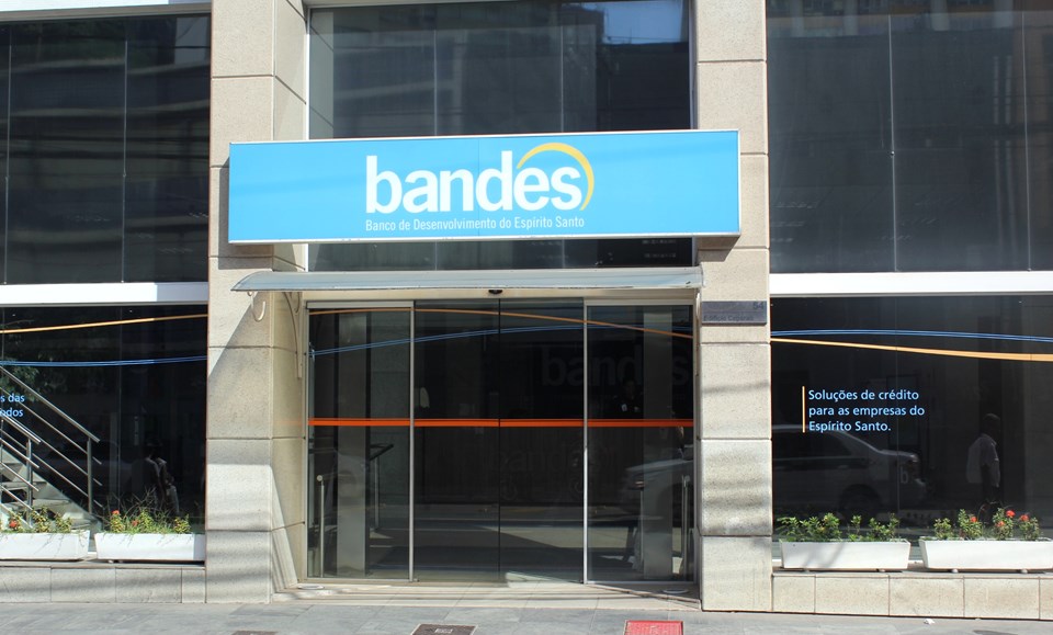 24.01.2024 - Fachada bandes (1)-1