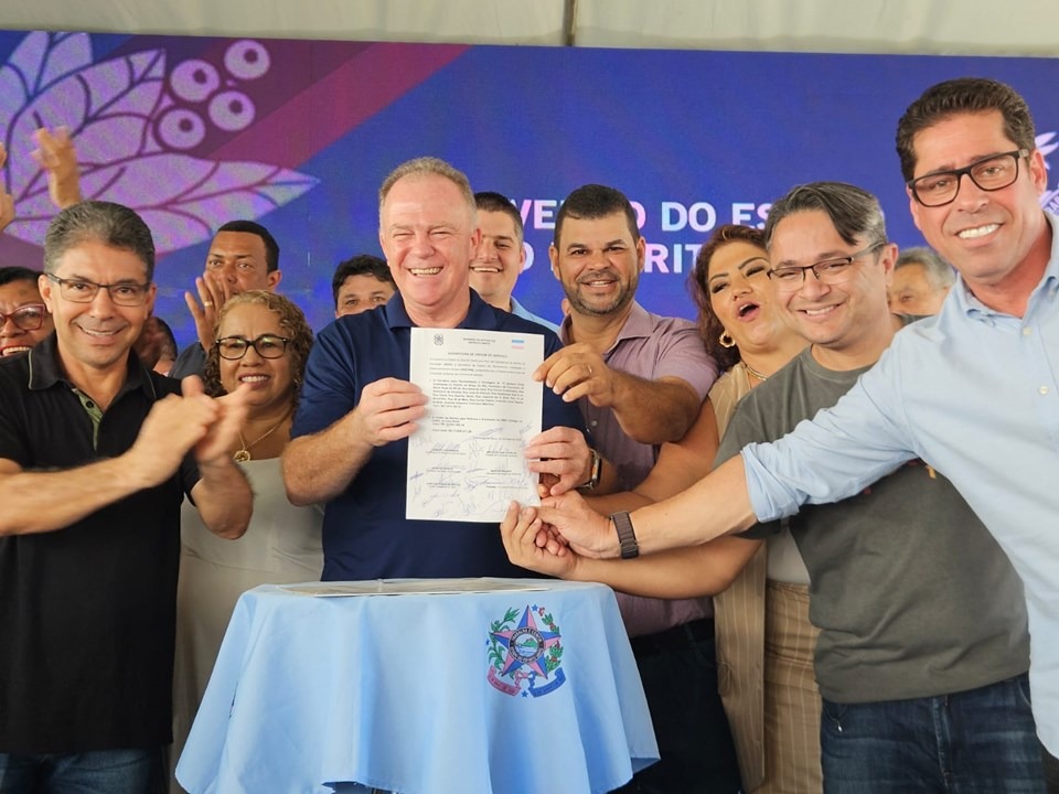 25.05.2024 - Governo inaugura serviços de saúde e anuncia reconstrução de escola em Conceição da Barra - 01|||Fotógrafo:Helio Filho/Secom-ES