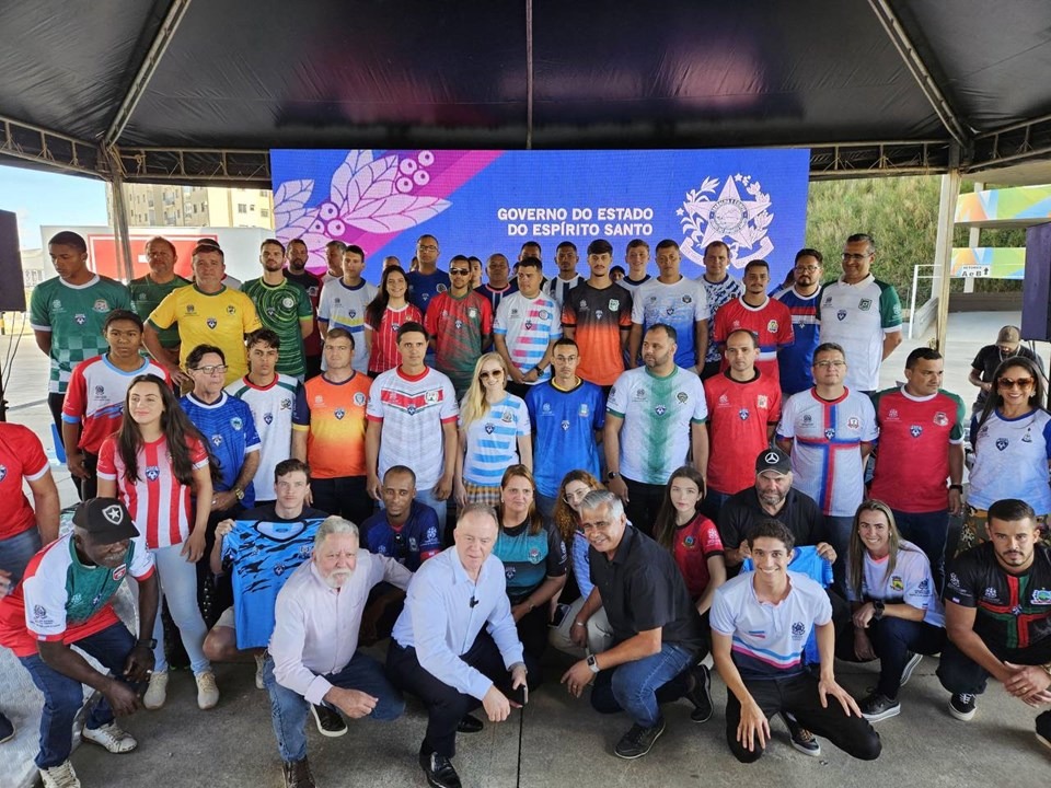 25.07.2024 - Governo realiza entrega de uniformes e materiais esportivos para a Copa Sesport|||Fotógrafo: Rodrigo Zaca/Governo-ES