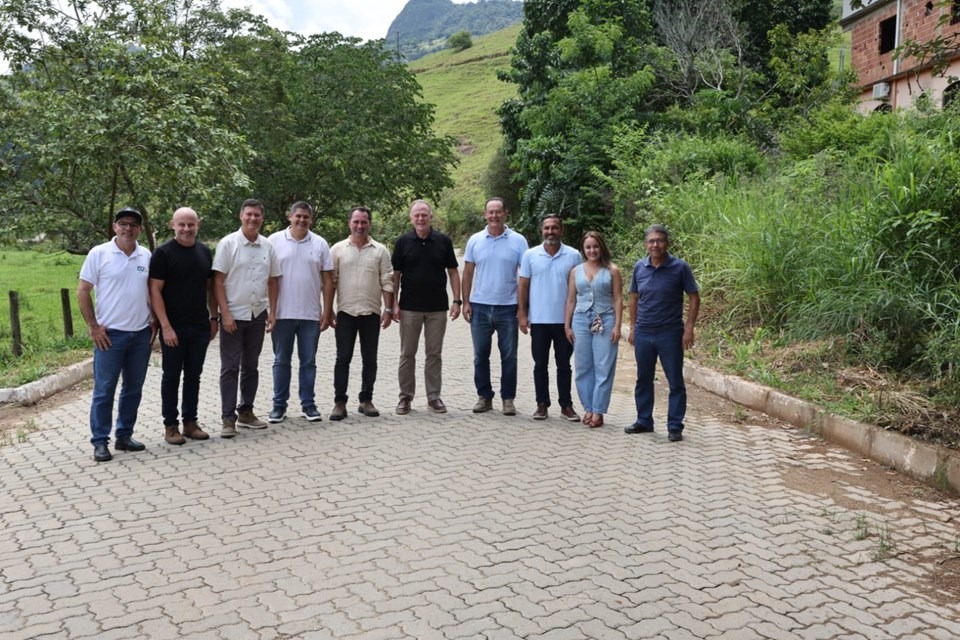 30.01.2026 - Iconha recebe obras de mobilidade e novos investimentos do Governo do Estado