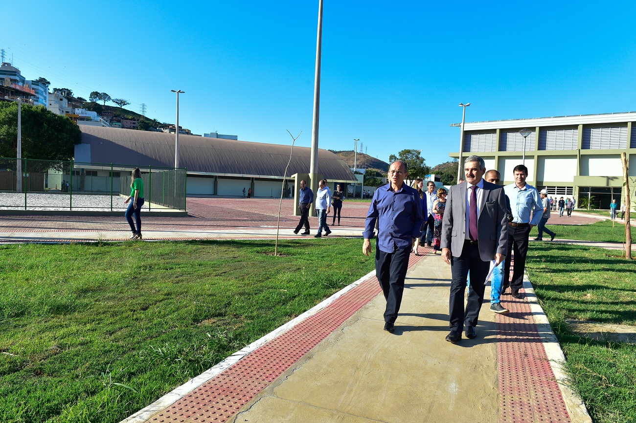 PH visita CT